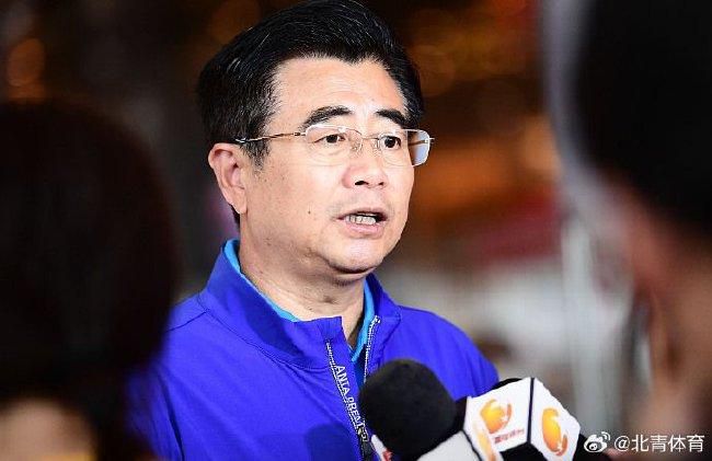 亚洲成av人在线播放